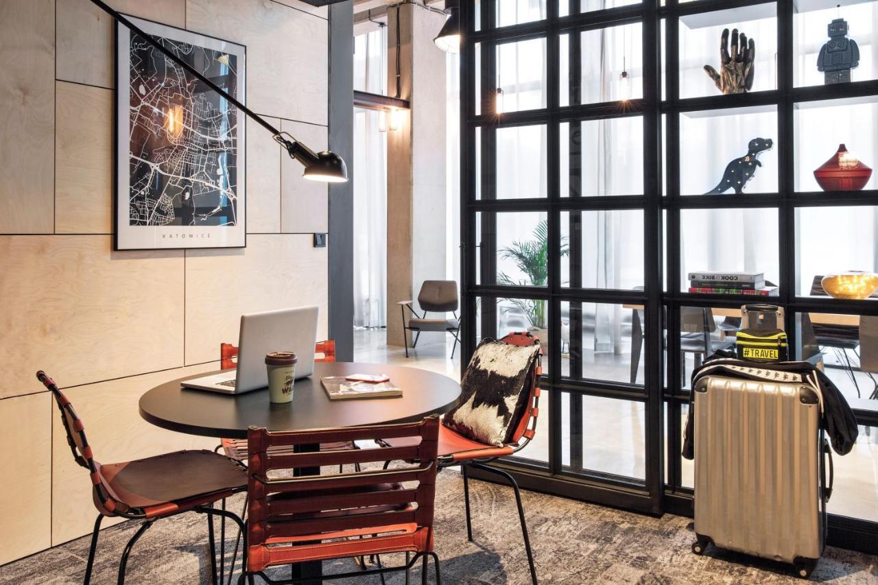 Moxy Katowice Airport Hotell Pyrzowice Eksteriør bilde